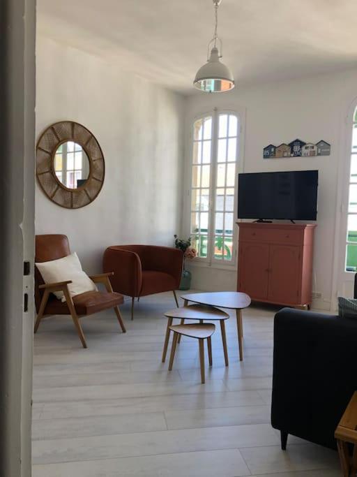 Appartement Vue Mer Laterale مير-لي-بان المظهر الخارجي الصورة